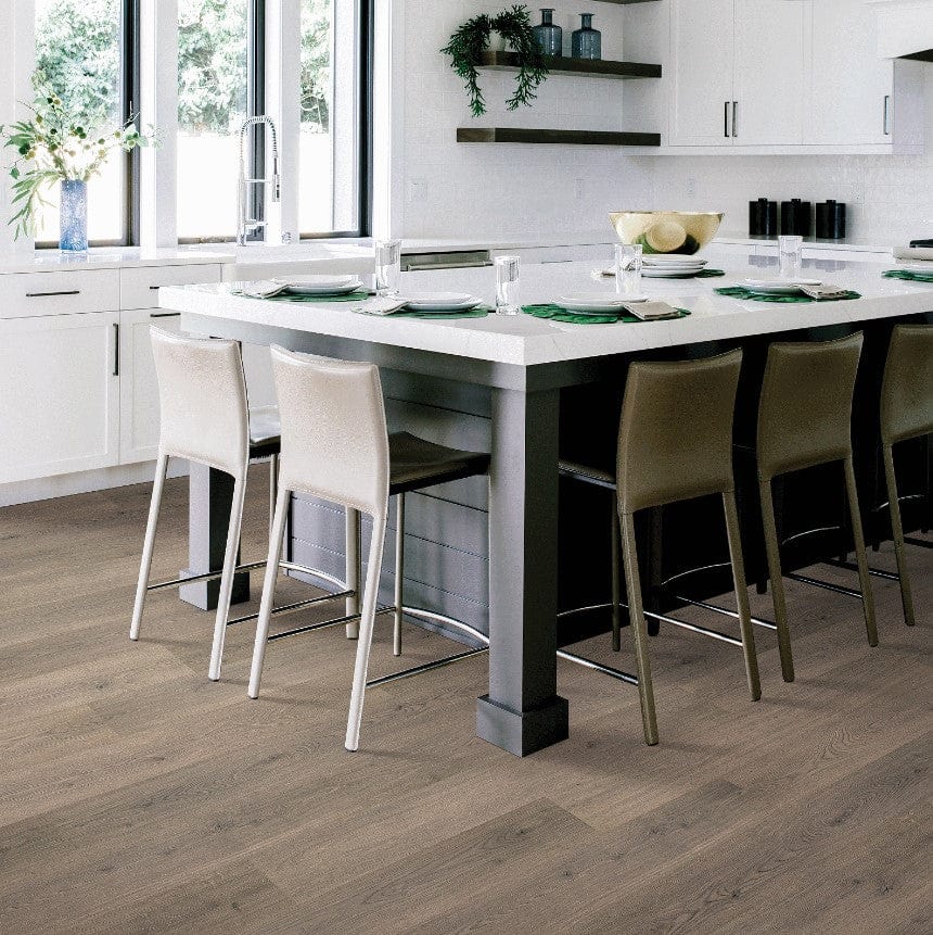 Laminate Mohawk - RevWood Plus - Hampton Villa - Cloudy Oak - Laminate Mohawk