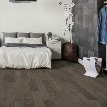 Mohawk - TecWood Essentials - City Vogue - Los Angeles Oak - Engineered Hardwood